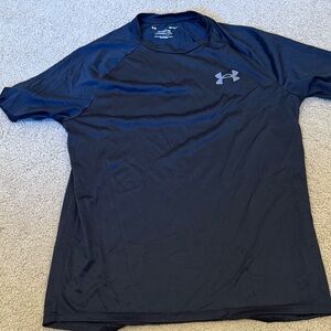 Under Armour Men's Black Athletic Tee